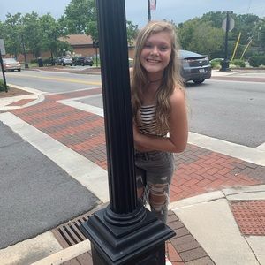 Meet your Posher, Ansleigh